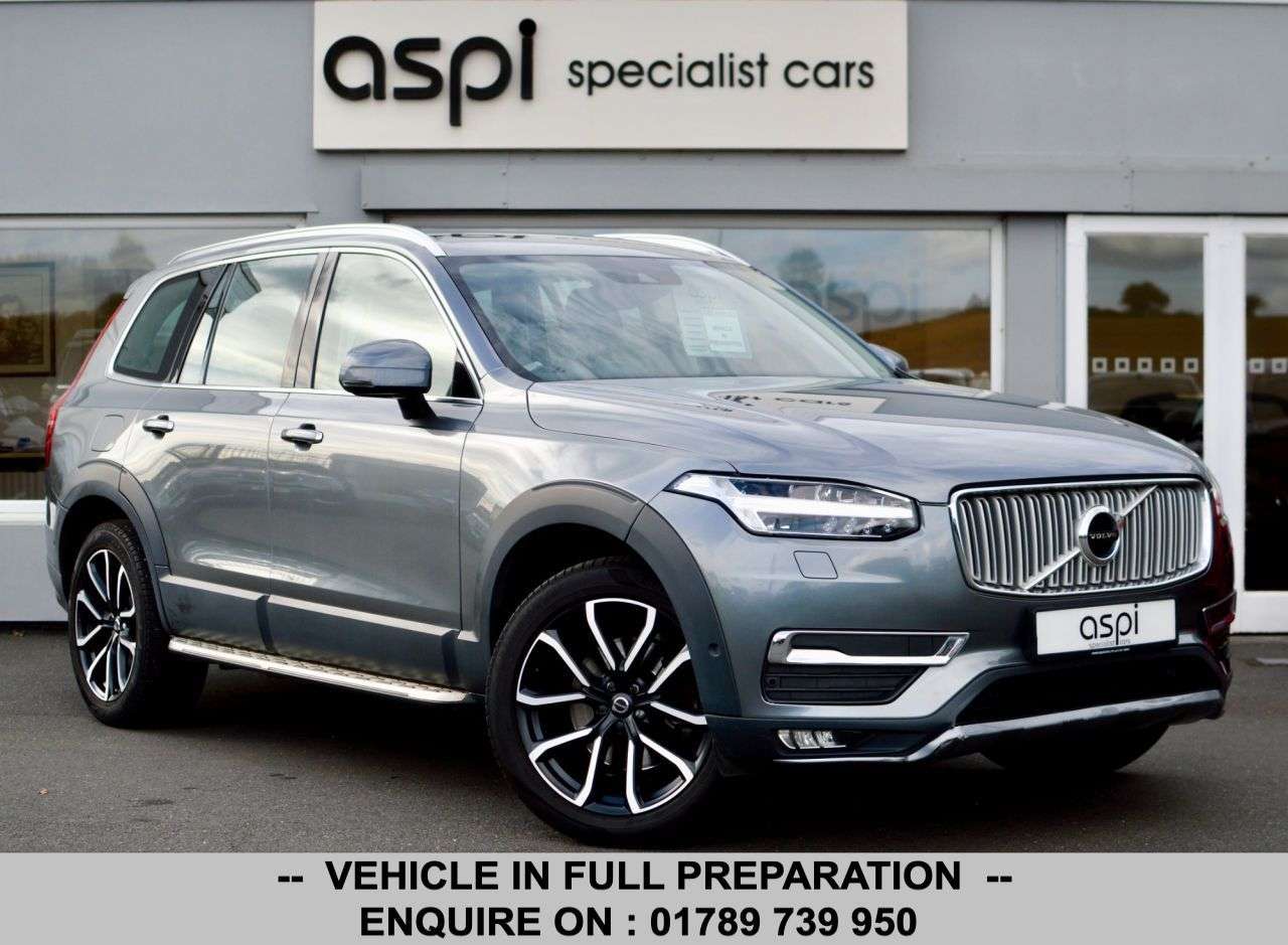 A 2015 VOLVO XC90 2.0 D5 Inscription SUV 5dr Diesel Geartronic 4WD Euro 6 (s/s) (225 ps) REAR A 2015 VOLVO XC90 2.0 D5 Inscription SUV 5dr Diesel Geartronic 4WD Euro 6 (s/s) (225 ps) REAR