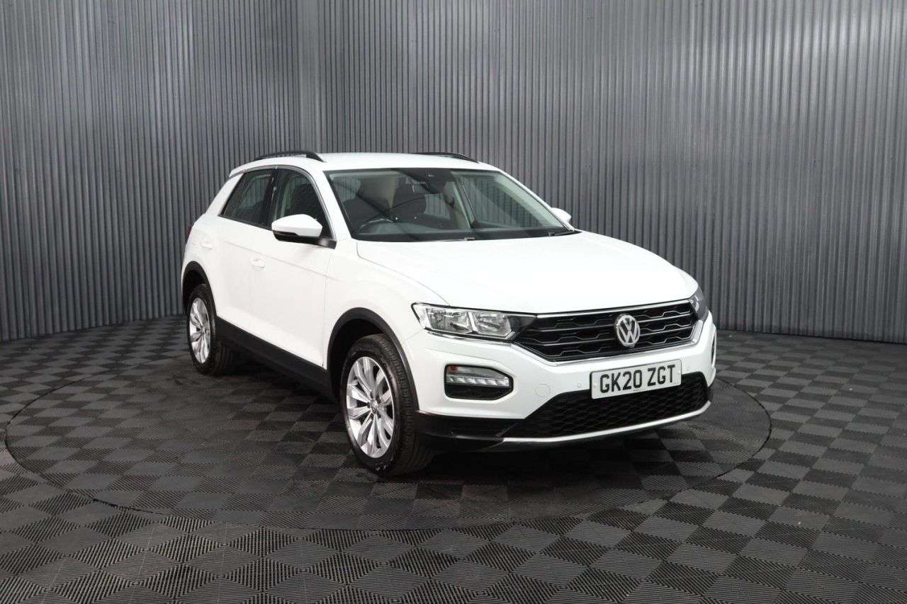 A 2020 VOLKSWAGEN T-ROC 1.0 TSI GPF SE SUV 5dr Petrol Manual Euro 6 (s/s) (115 ps) FULL SERVICE HIS A 2020 VOLKSWAGEN T-ROC 1.0 TSI GPF SE SUV 5dr Petrol Manual Euro 6 (s/s) (115 ps) FULL SERVICE HIS