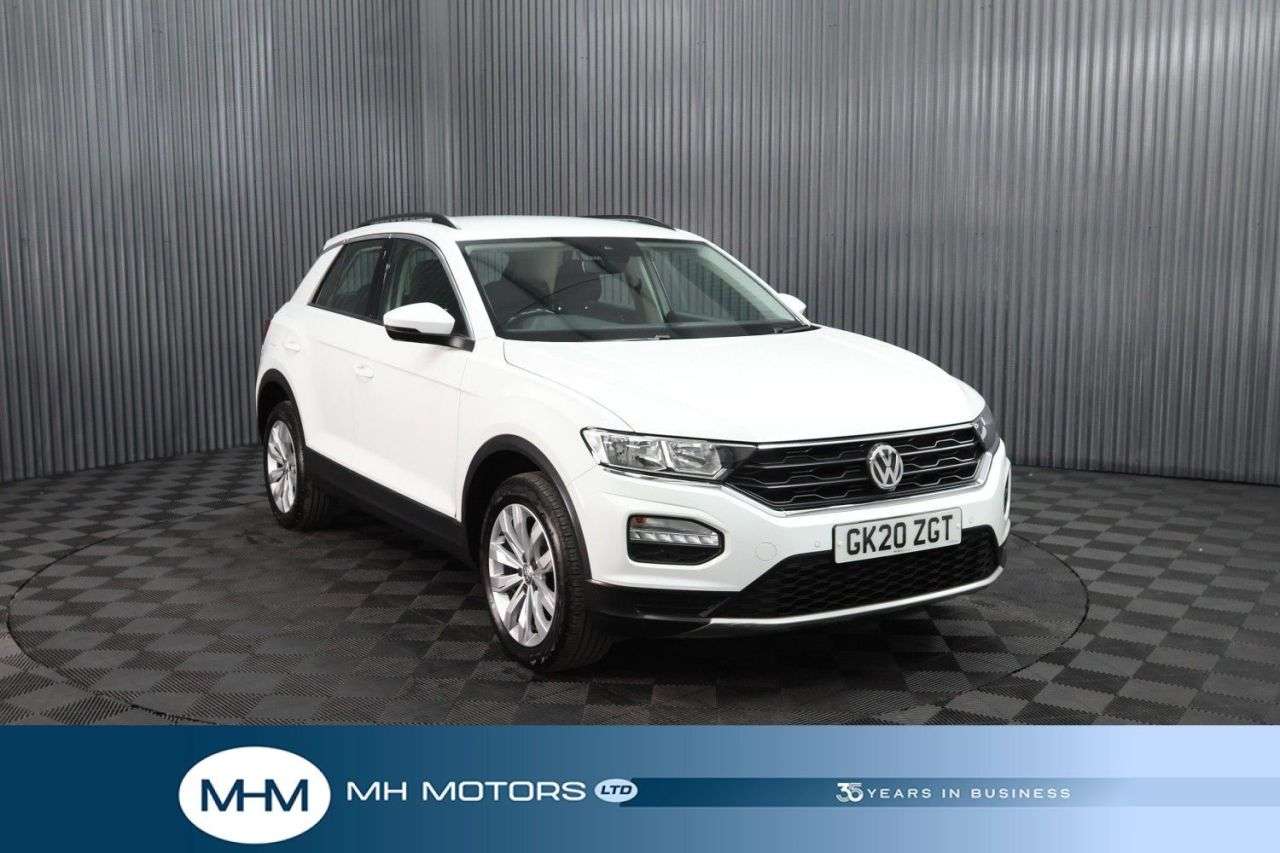 A 2020 VOLKSWAGEN T-ROC 1.0 TSI GPF SE SUV 5dr Petrol Manual Euro 6 (s/s) (115 ps) FULL SERVICE HIS A 2020 VOLKSWAGEN T-ROC 1.0 TSI GPF SE SUV 5dr Petrol Manual Euro 6 (s/s) (115 ps) FULL SERVICE HIS