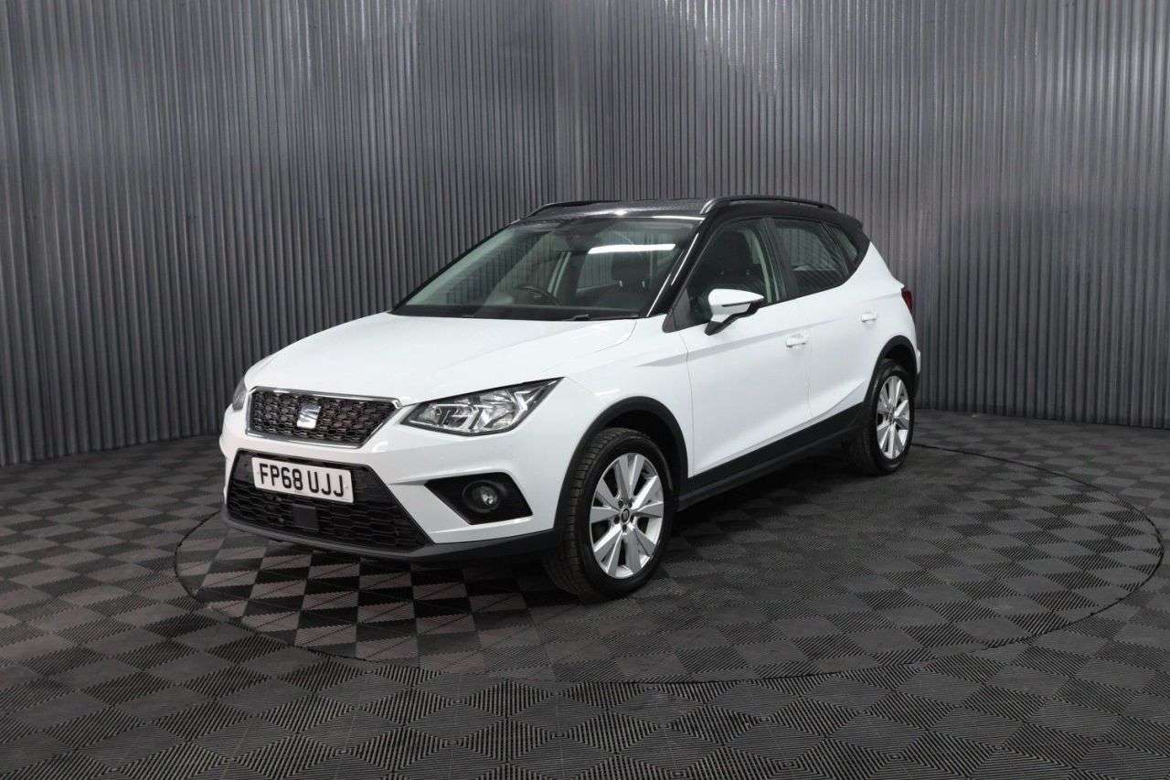 A 2018 SEAT ARONA 1.6 TDI SE Technology Lux SUV 5dr Diesel Manual Euro 6 (s/s) (115 ps) SAT N A 2018 SEAT ARONA 1.6 TDI SE Technology Lux SUV 5dr Diesel Manual Euro 6 (s/s) (115 ps) SAT N