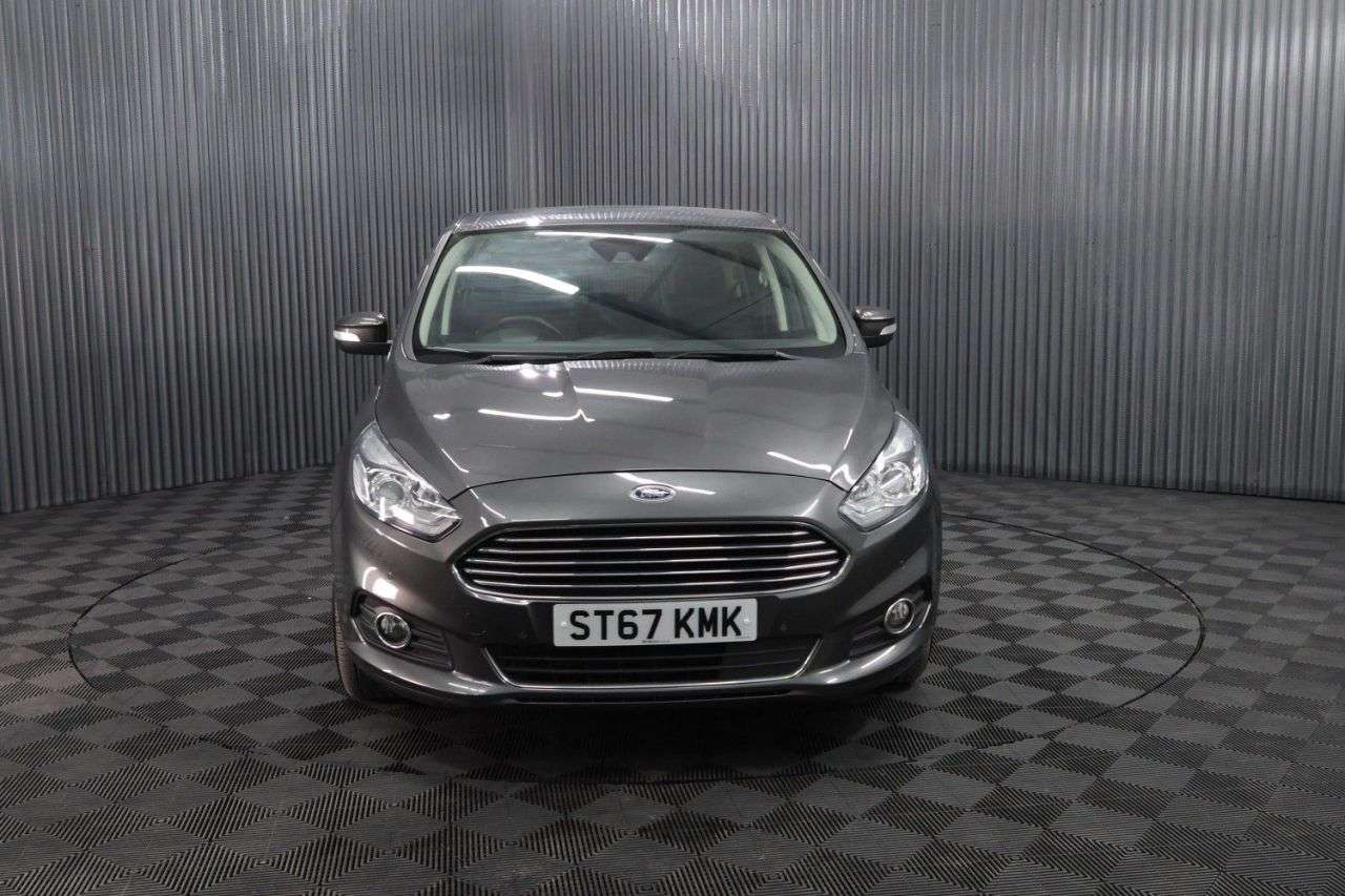 A 2018 FORD S-MAX 2.0 TDCi Titanium MPV 5dr Diesel Manual Euro 6 (s/s) (150 ps) CRUISE CONTRO A 2018 FORD S-MAX 2.0 TDCi Titanium MPV 5dr Diesel Manual Euro 6 (s/s) (150 ps) CRUISE CONTRO