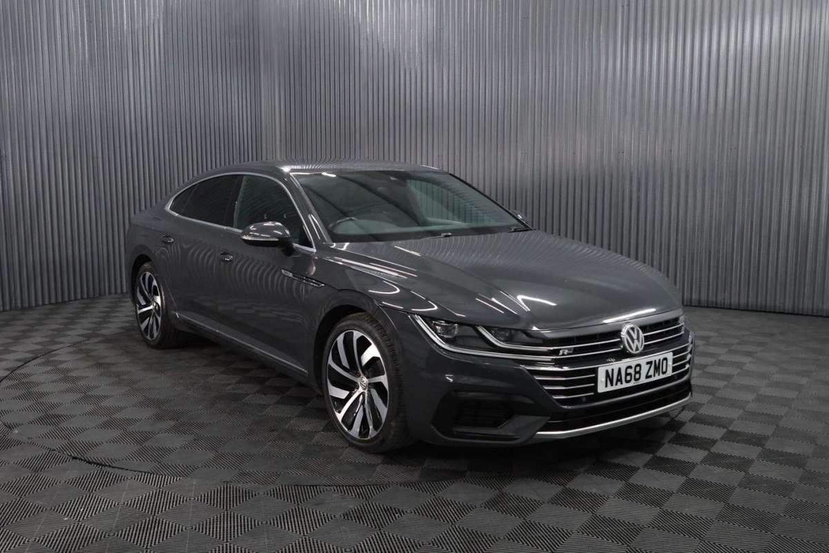 Check out this Volkswagen Arteon 2019 Diesel Manual