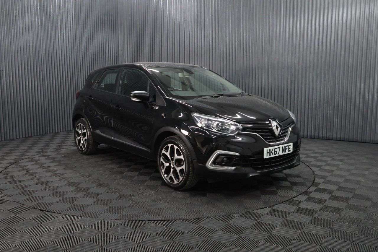 A 2018 RENAULT CAPTUR 1.5 dCi ENERGY Dynamique Nav SUV 5dr Diesel Manual Euro 6 (s/s) (90 ps) SAT A 2018 RENAULT CAPTUR 1.5 dCi ENERGY Dynamique Nav SUV 5dr Diesel Manual Euro 6 (s/s) (90 ps) SAT