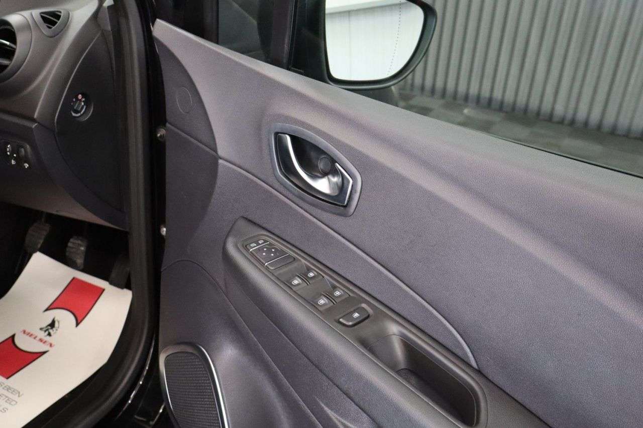 2018 RENAULT CAPTUR 2018 RENAULT CAPTUR