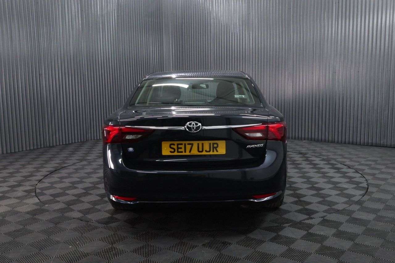 2017 TOYOTA AVENSIS 2017 TOYOTA AVENSIS