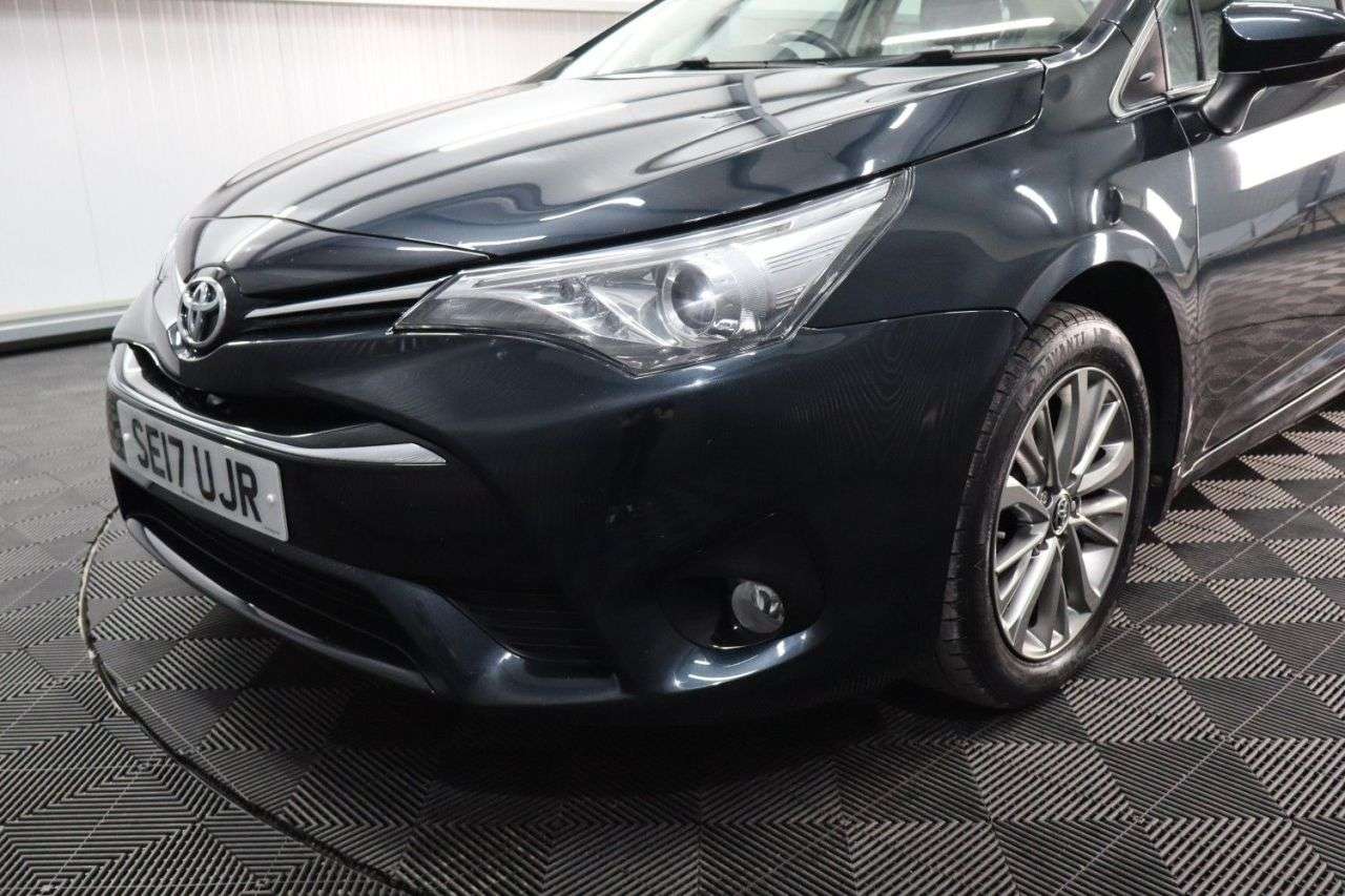 2017 TOYOTA AVENSIS 2017 TOYOTA AVENSIS