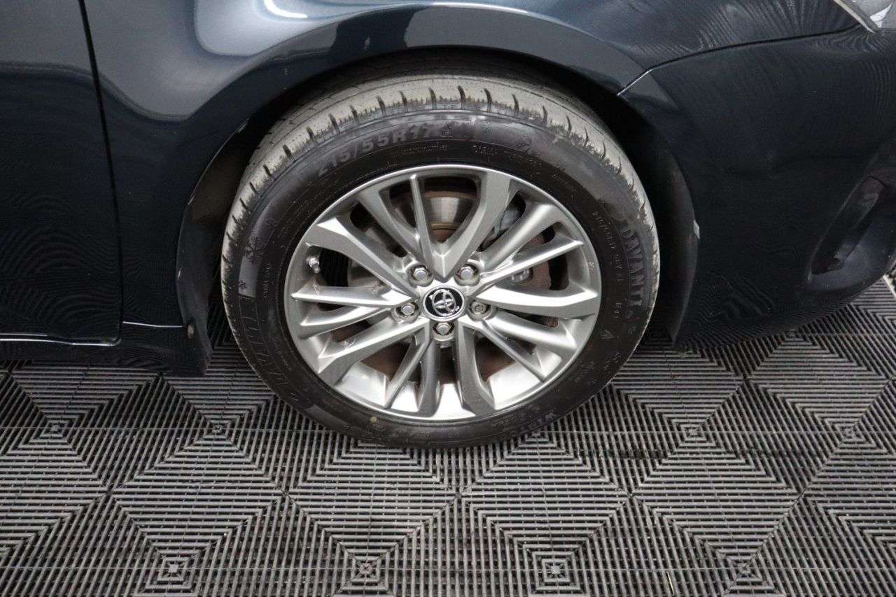 2017 TOYOTA AVENSIS 2017 TOYOTA AVENSIS