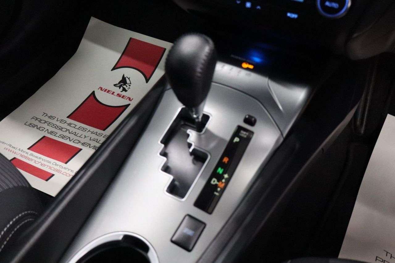 2017 TOYOTA AVENSIS 2017 TOYOTA AVENSIS