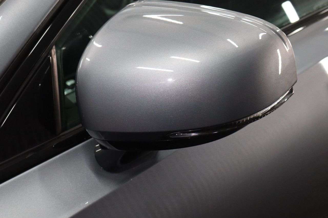 2017 VOLVO S90 2017 VOLVO S90