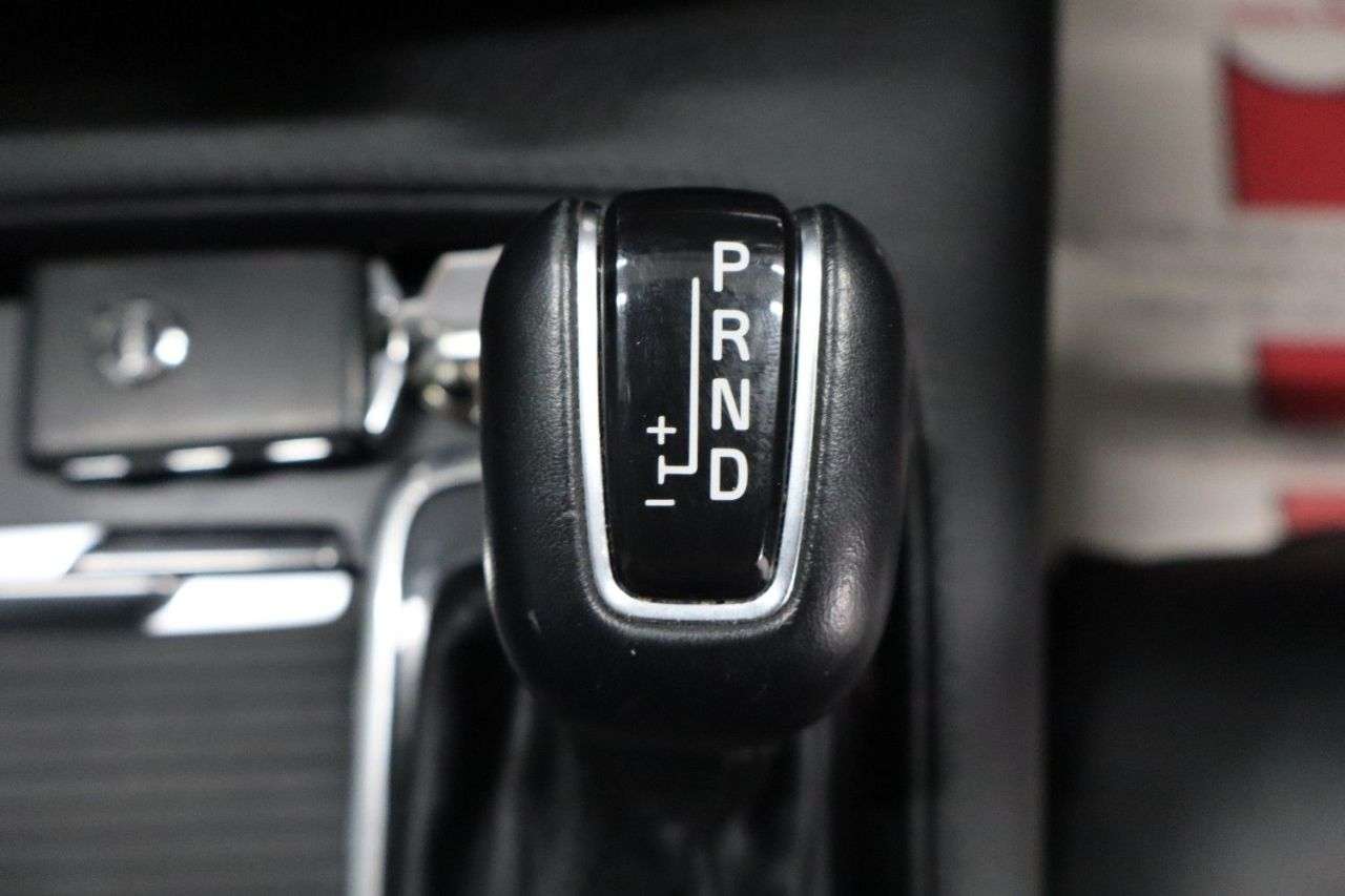 2017 VOLVO S90 2017 VOLVO S90