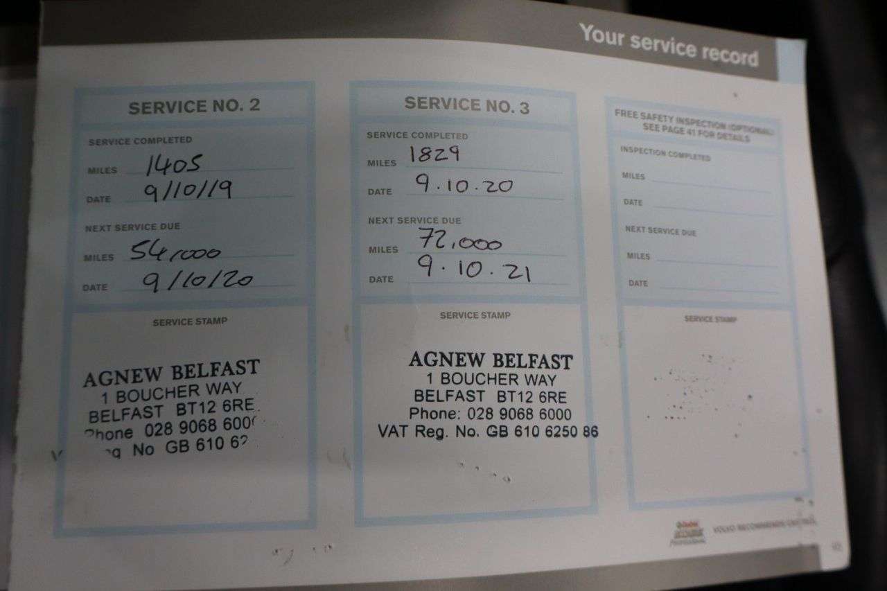 2017 VOLVO S90 2017 VOLVO S90