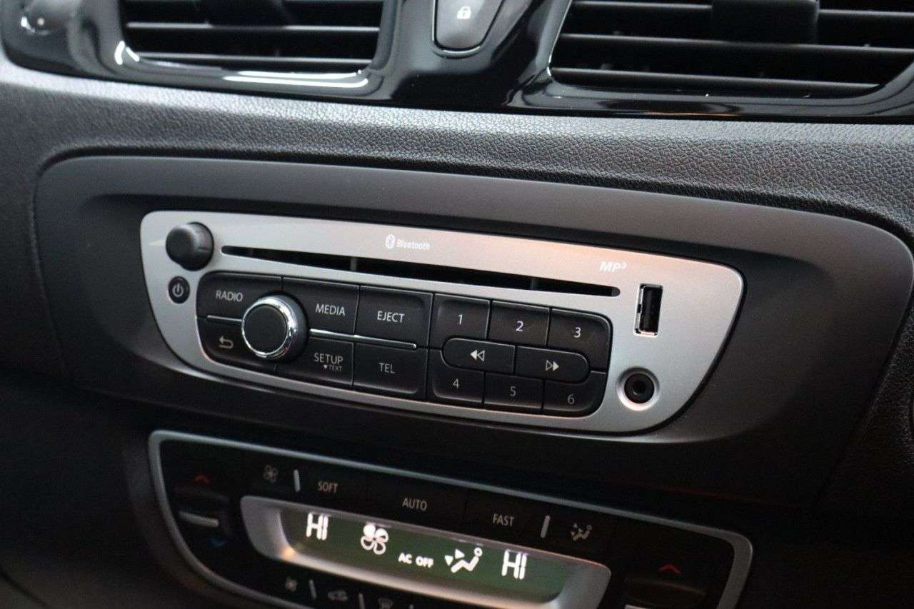 2014 RENAULT SCENIC 2014 RENAULT SCENIC