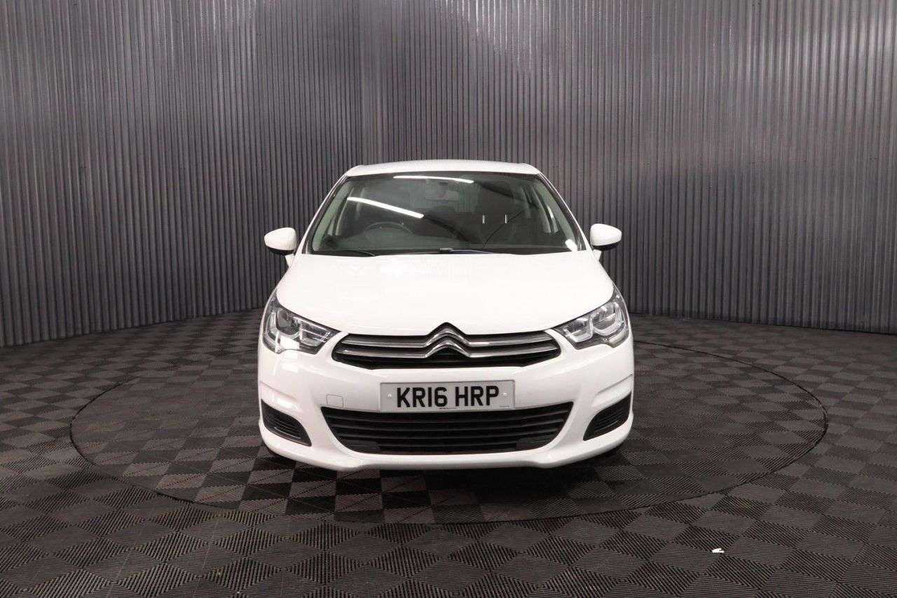 A 2016 CITROEN C4 1.6 BlueHDi Feel Hatchback 5dr Diesel Manual Euro 6 (100 ps) CRUISE CONTROL A 2016 CITROEN C4 1.6 BlueHDi Feel Hatchback 5dr Diesel Manual Euro 6 (100 ps) CRUISE CONTROL