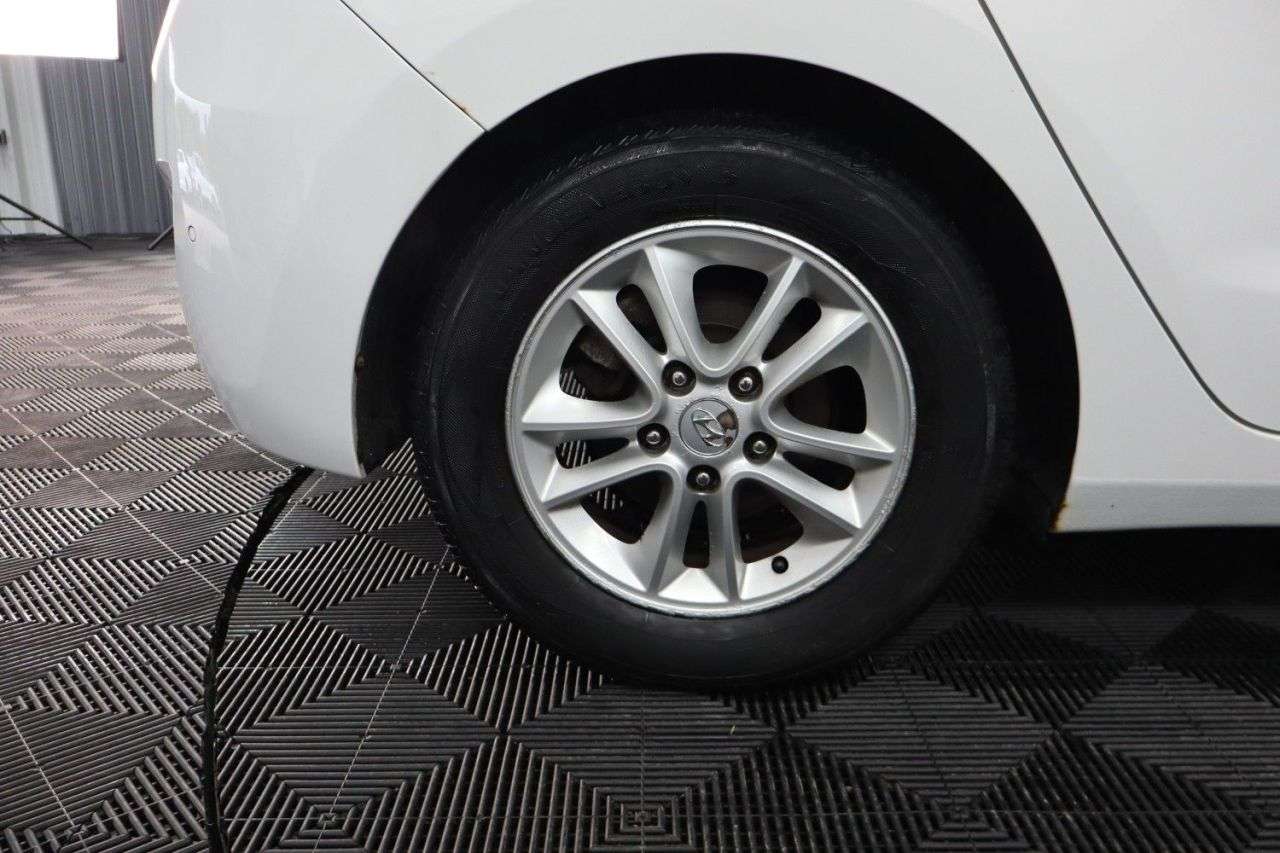 2012 HYUNDAI I30 2012 HYUNDAI I30