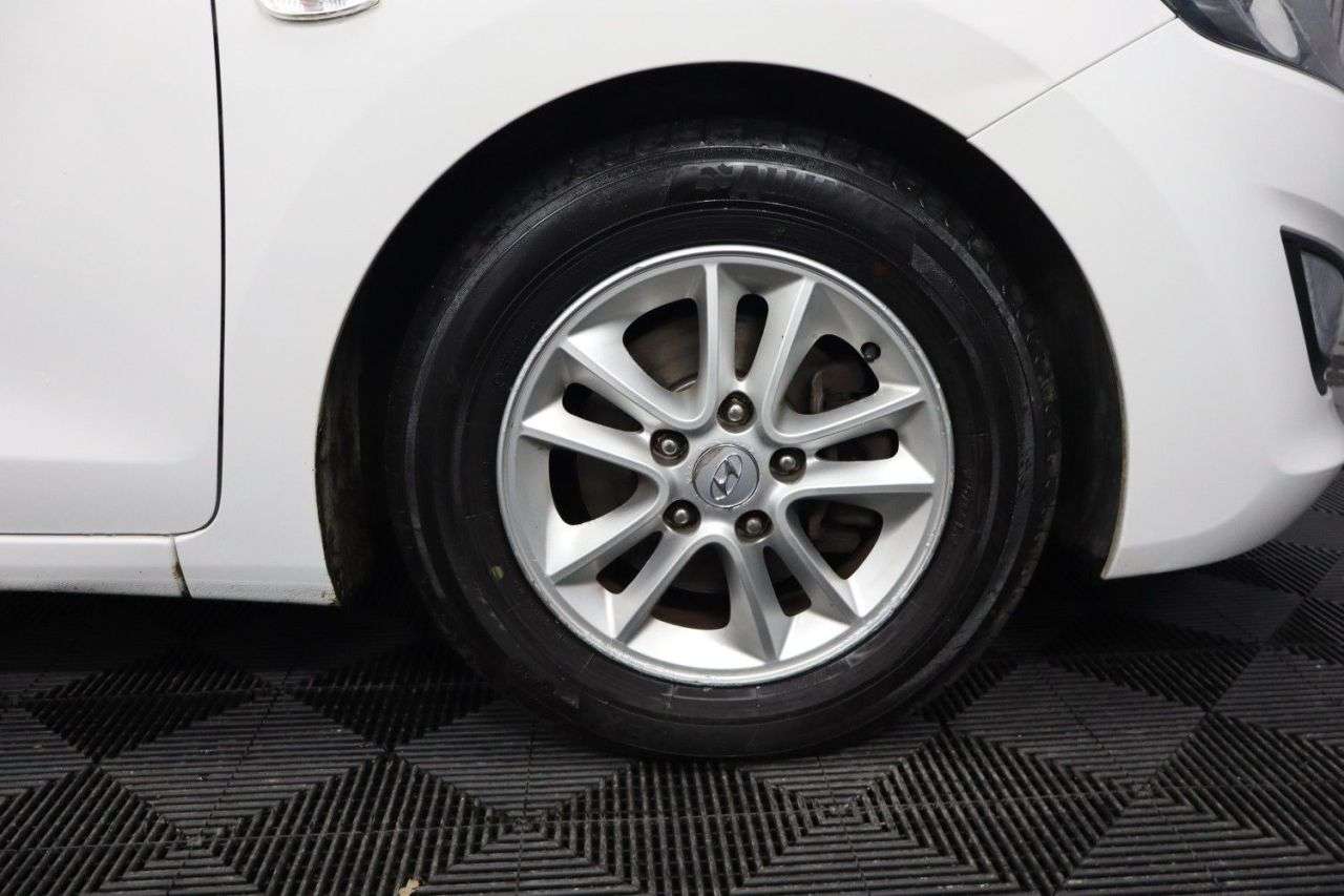 2012 HYUNDAI I30 2012 HYUNDAI I30