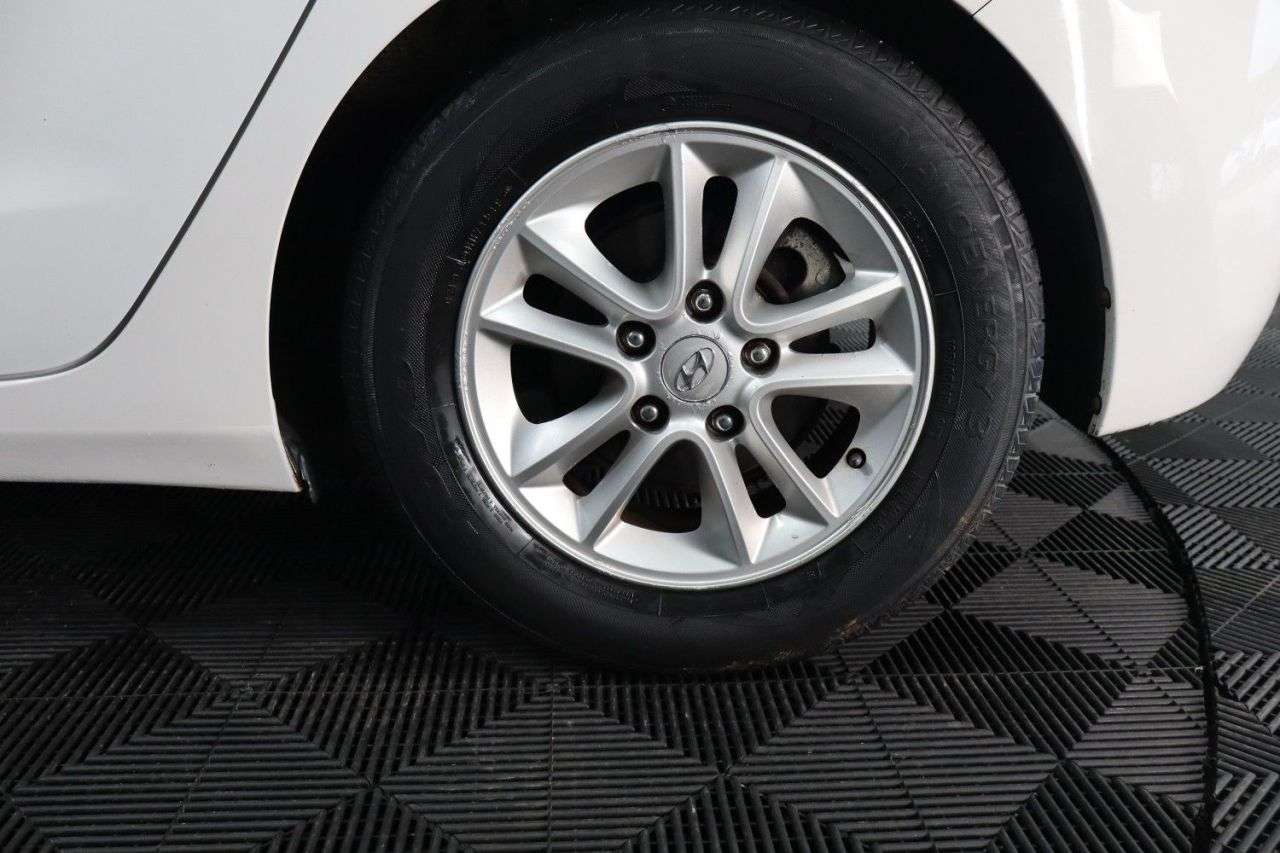 2012 HYUNDAI I30 2012 HYUNDAI I30