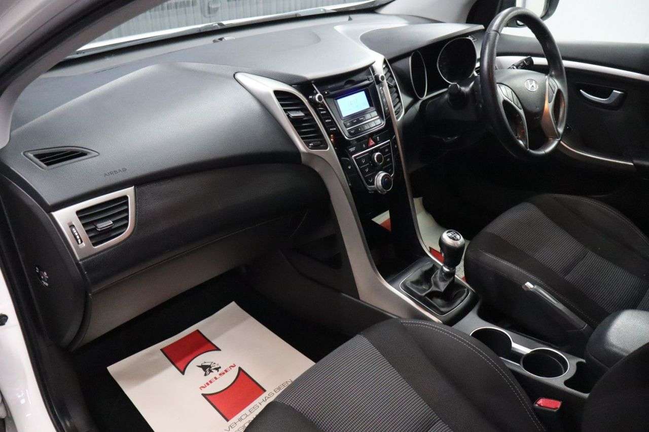 2012 HYUNDAI I30 2012 HYUNDAI I30