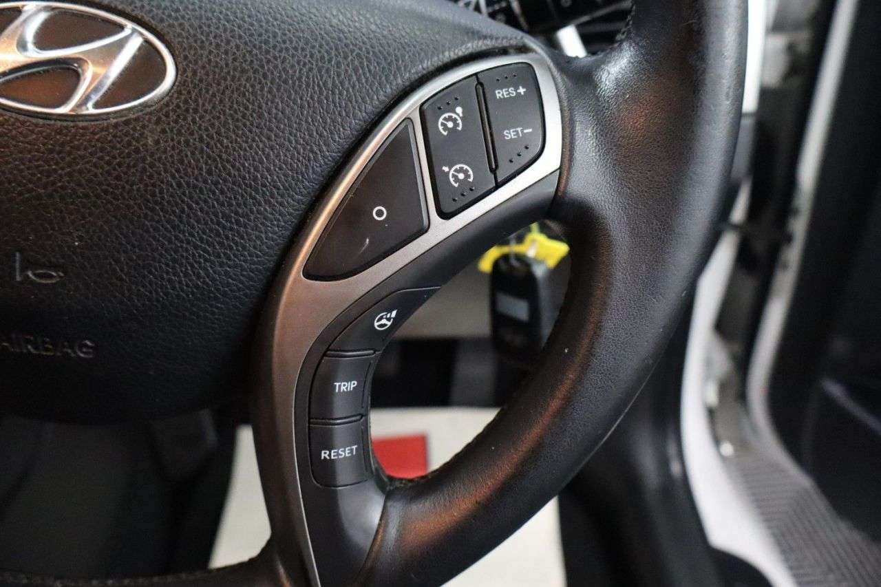 2012 HYUNDAI I30 2012 HYUNDAI I30