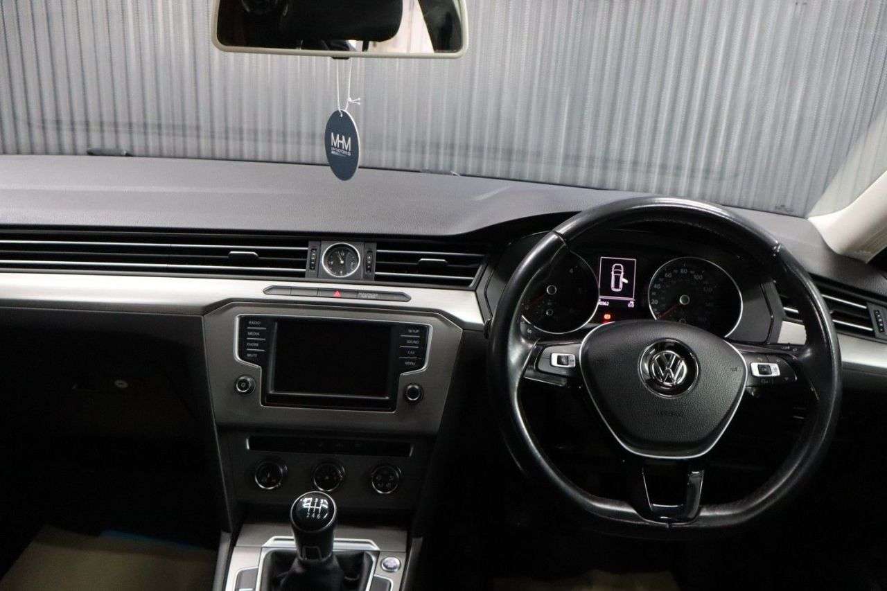2017 VOLKSWAGEN PASSAT 2017 VOLKSWAGEN PASSAT