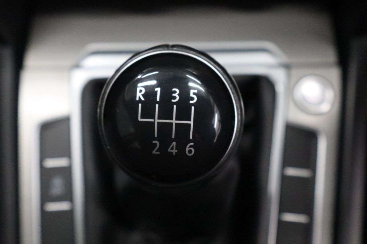 2017 VOLKSWAGEN PASSAT 2017 VOLKSWAGEN PASSAT