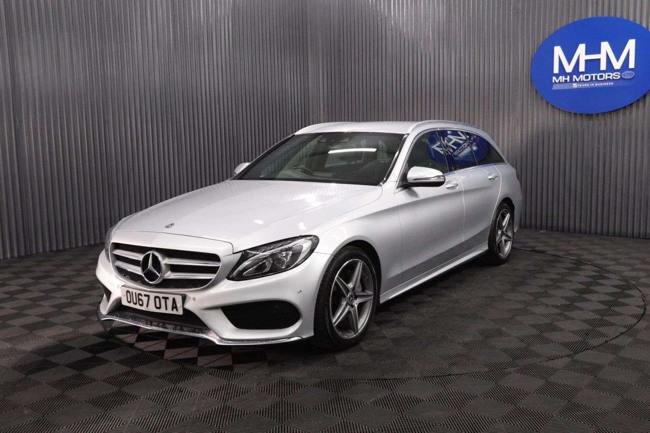 A 2017 MERCEDES-BENZ C-CLASS 2.1 C220d AMG Line Estate 5dr Diesel G-Tronic+ Euro 6 (s/s) (170 ps) FULL H A 2017 MERCEDES-BENZ C-CLASS 2.1 C220d AMG Line Estate 5dr Diesel G-Tronic+ Euro 6 (s/s) (170 ps) FULL H