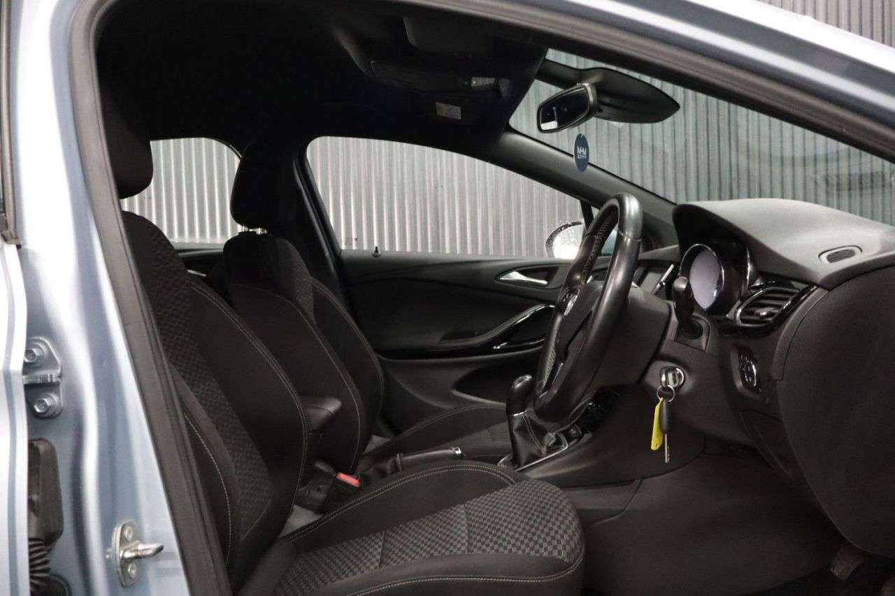 2017 VAUXHALL ASTRA 2017 VAUXHALL ASTRA