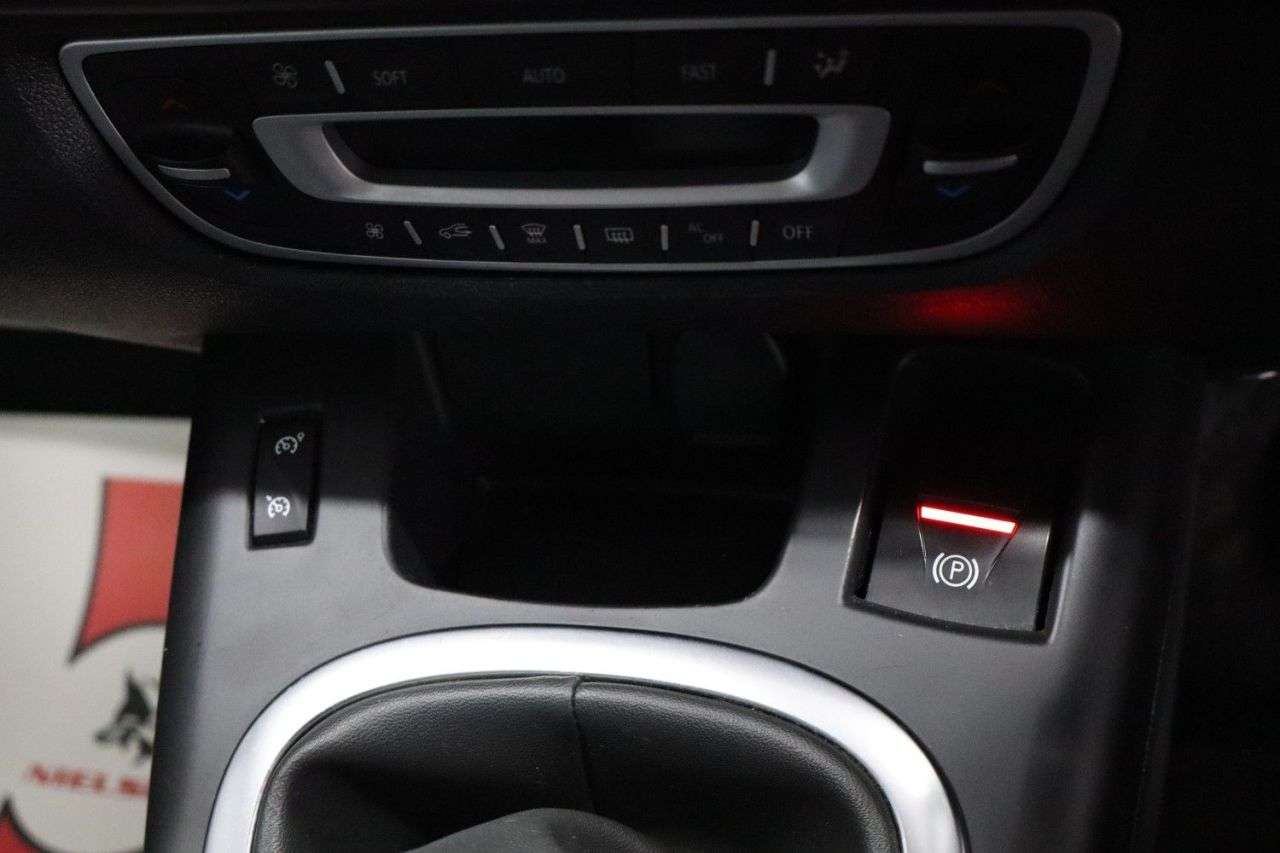 2015 RENAULT SCENIC 2015 RENAULT SCENIC