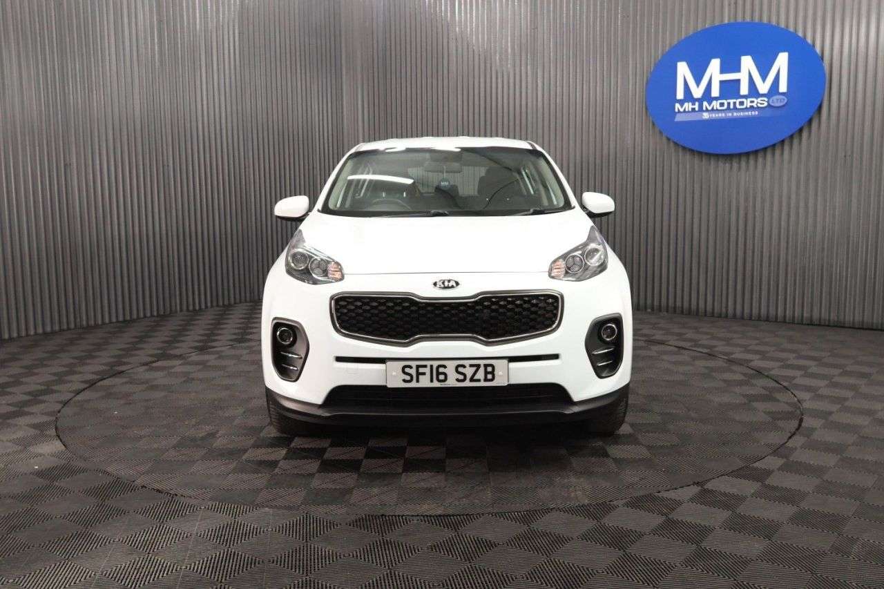 A 2016 KIA SPORTAGE 1.7 CRDi 1 SUV 5dr Diesel Manual Euro 6 (s/s) (114 bhp) LONG MOT / LOW ROAD A 2016 KIA SPORTAGE 1.7 CRDi 1 SUV 5dr Diesel Manual Euro 6 (s/s) (114 bhp) LONG MOT / LOW ROAD