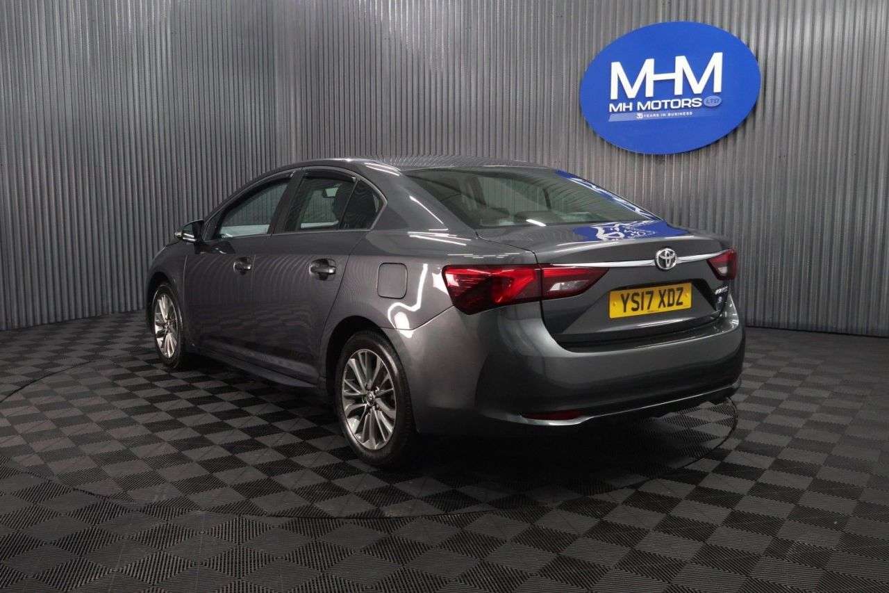 2017 TOYOTA AVENSIS 2017 TOYOTA AVENSIS