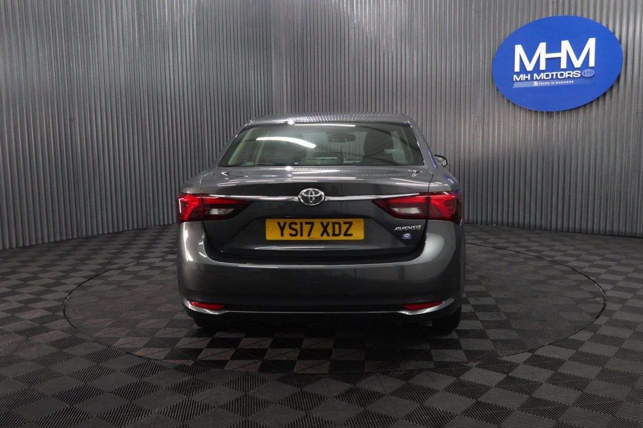 2017 TOYOTA AVENSIS 2017 TOYOTA AVENSIS