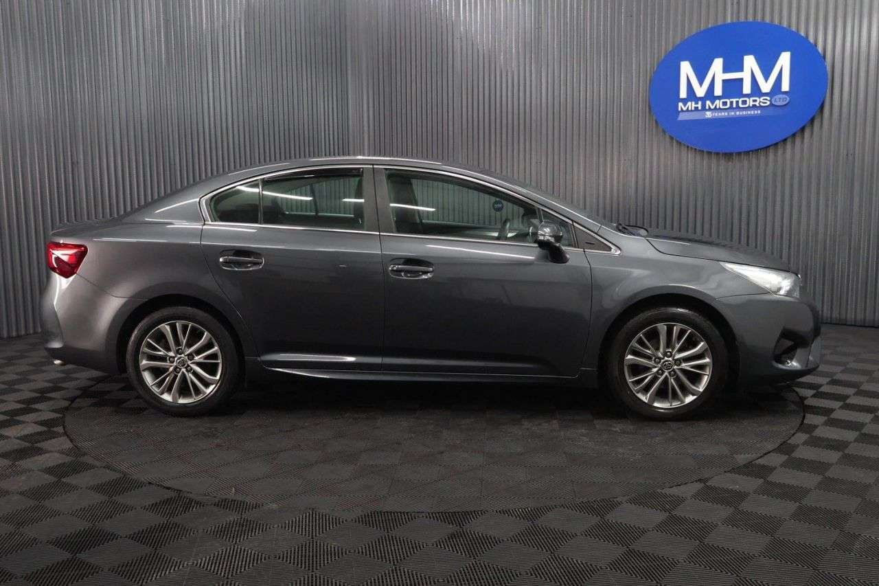 2017 TOYOTA AVENSIS 2017 TOYOTA AVENSIS