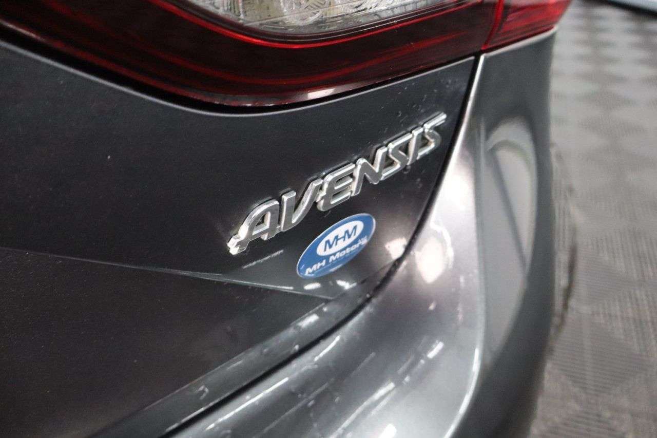 2017 TOYOTA AVENSIS 2017 TOYOTA AVENSIS