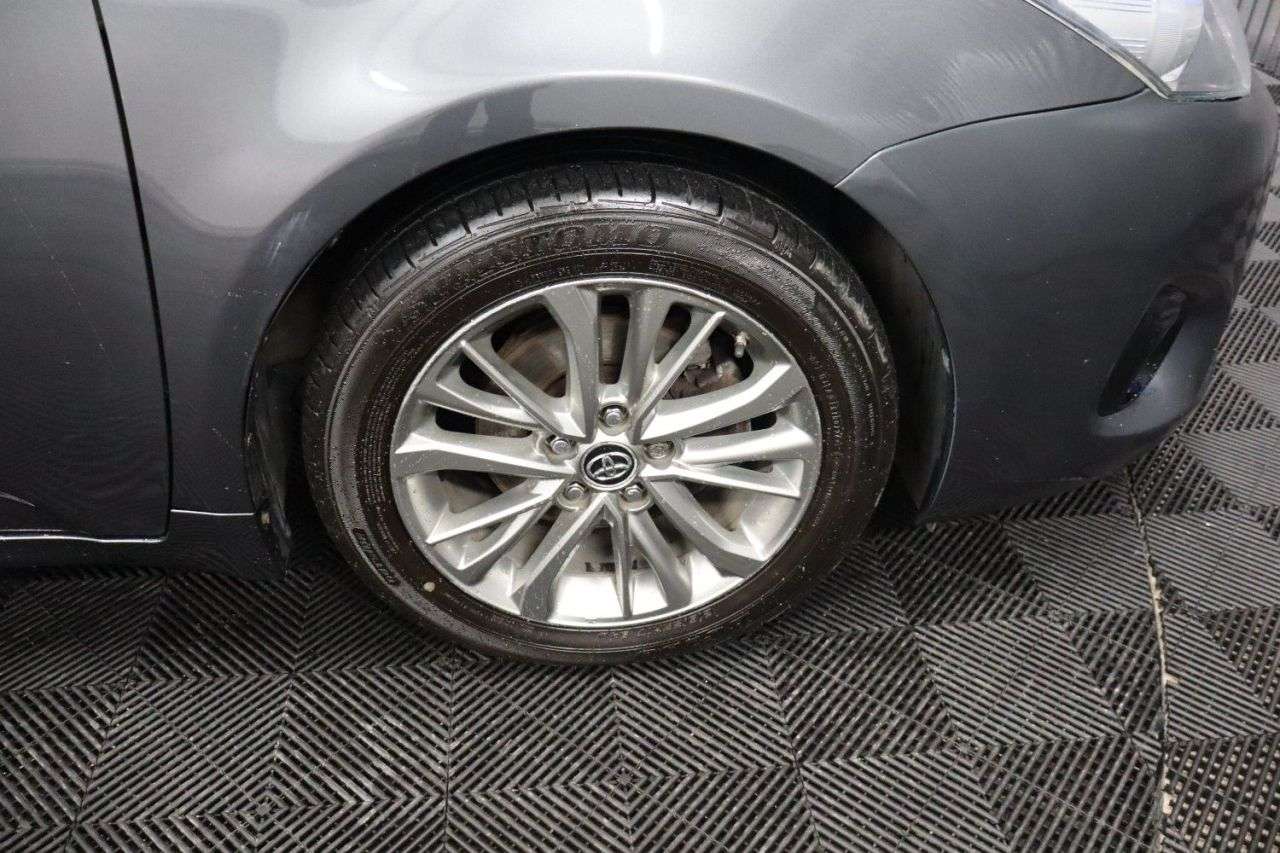 2017 TOYOTA AVENSIS 2017 TOYOTA AVENSIS