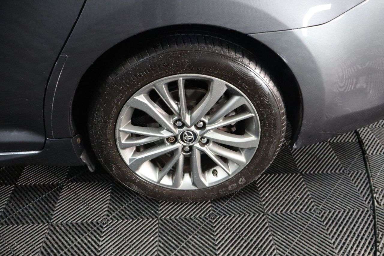 2017 TOYOTA AVENSIS 2017 TOYOTA AVENSIS