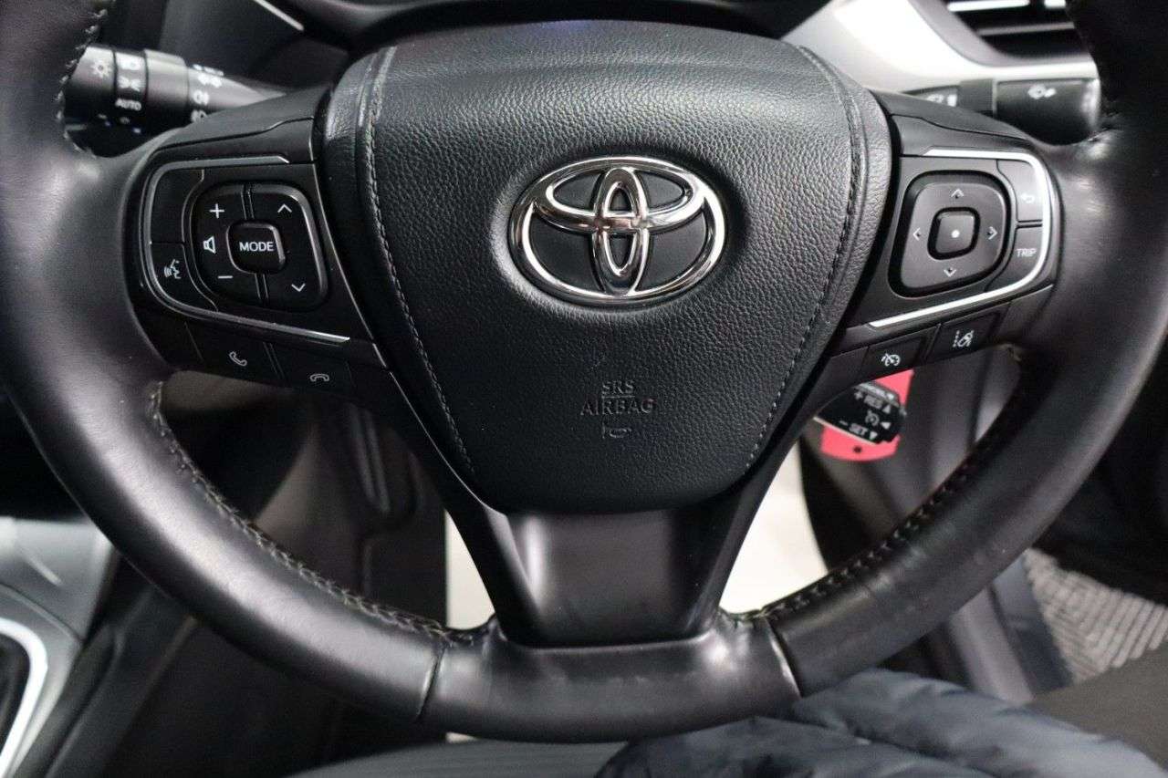 2017 TOYOTA AVENSIS 2017 TOYOTA AVENSIS