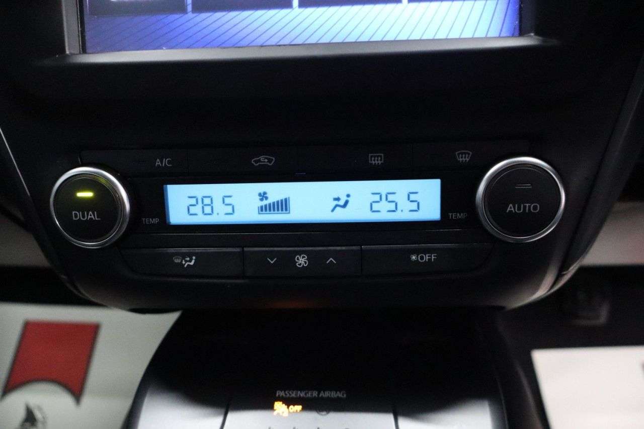 2017 TOYOTA AVENSIS 2017 TOYOTA AVENSIS