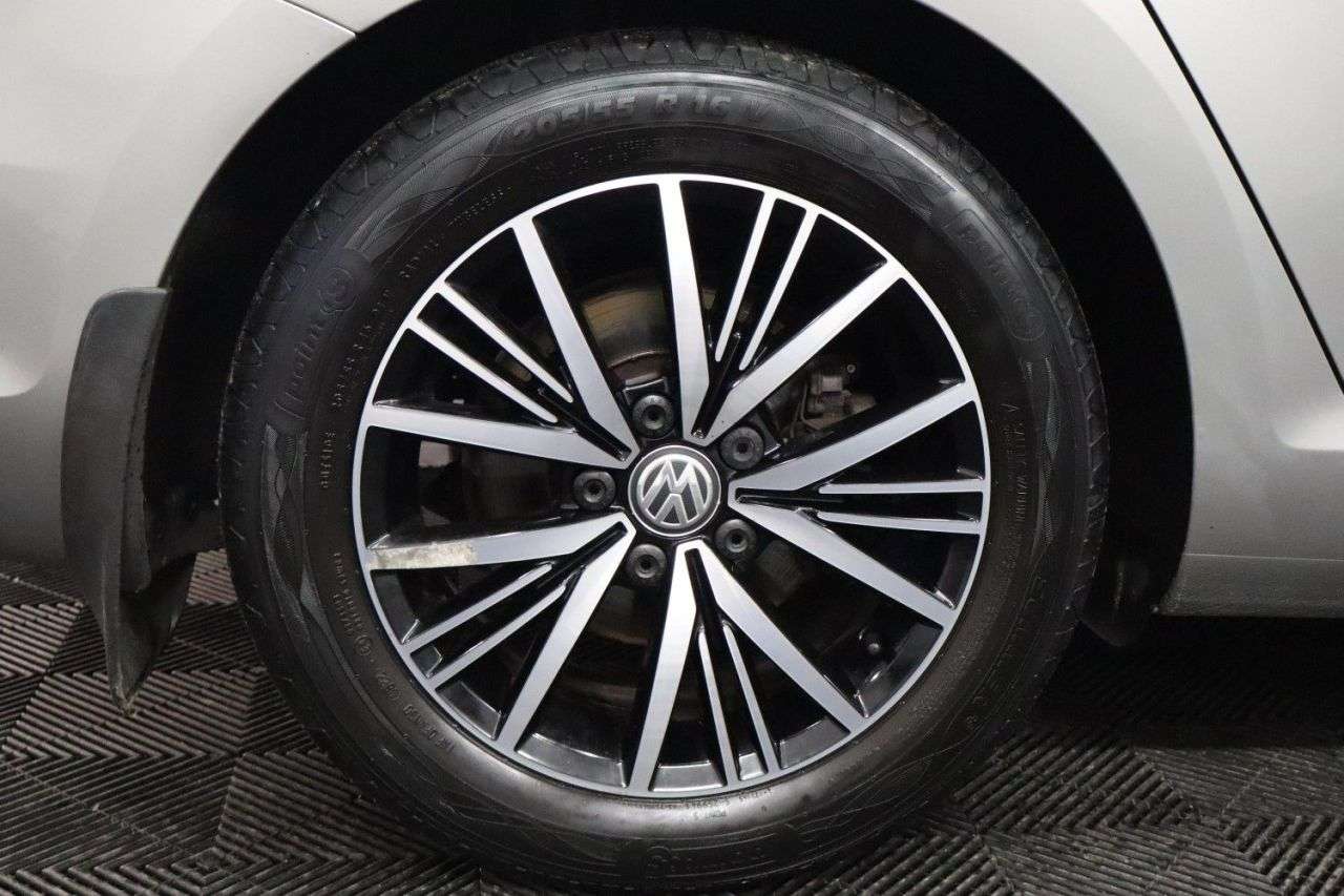 2018 VOLKSWAGEN GOLF 2018 VOLKSWAGEN GOLF