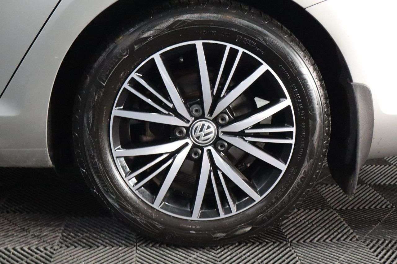 2018 VOLKSWAGEN GOLF 2018 VOLKSWAGEN GOLF