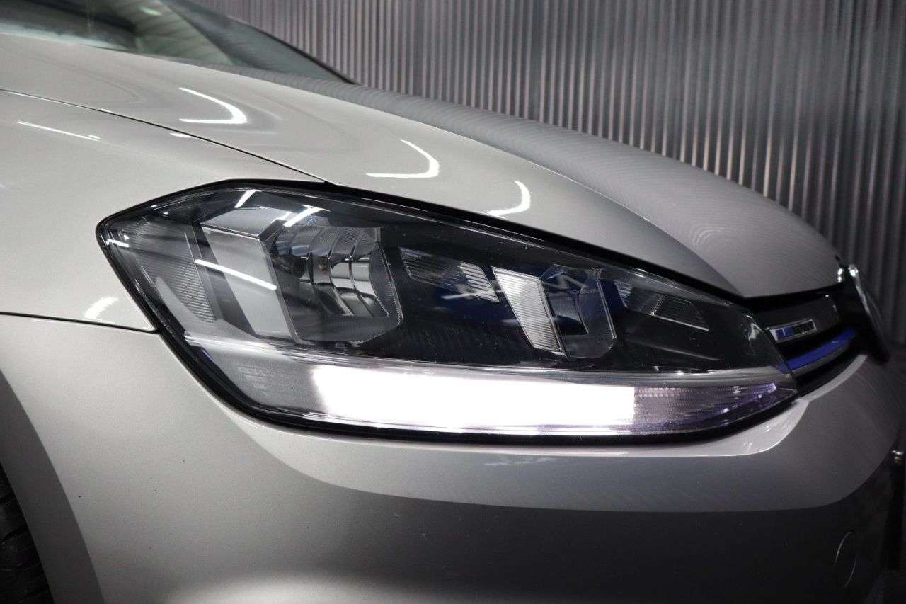 2018 VOLKSWAGEN GOLF 2018 VOLKSWAGEN GOLF