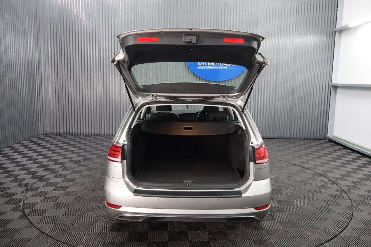 2018 VOLKSWAGEN GOLF 2018 VOLKSWAGEN GOLF