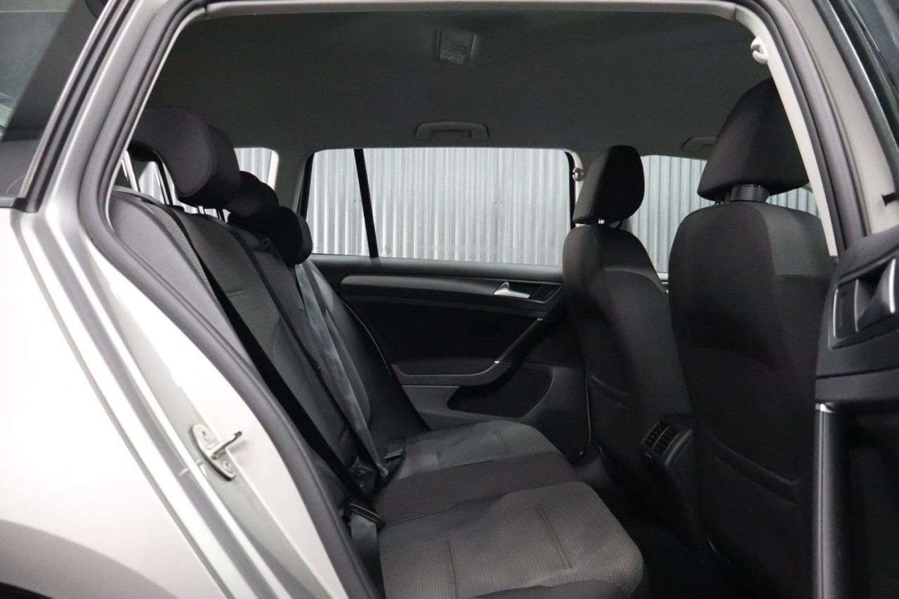 2018 VOLKSWAGEN GOLF 2018 VOLKSWAGEN GOLF