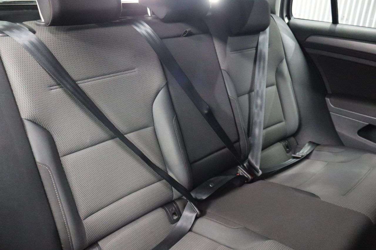 2018 VOLKSWAGEN GOLF 2018 VOLKSWAGEN GOLF