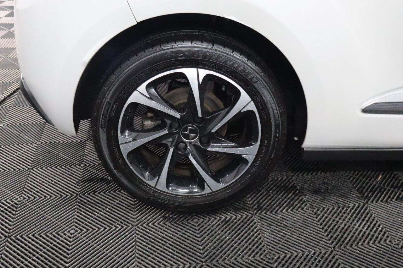 2017 DS AUTOMOBILES DS 3 2017 DS AUTOMOBILES DS 3