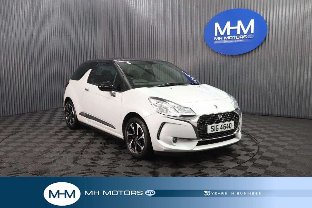 A 2017 DS AUTOMOBILES DS 3 1.6 BlueHDi Elegance Hatchback 3dr Diesel Manual Euro 6 (s/s) (100 ps) ONLY A 2017 DS AUTOMOBILES DS 3 1.6 BlueHDi Elegance Hatchback 3dr Diesel Manual Euro 6 (s/s) (100 ps) ONLY