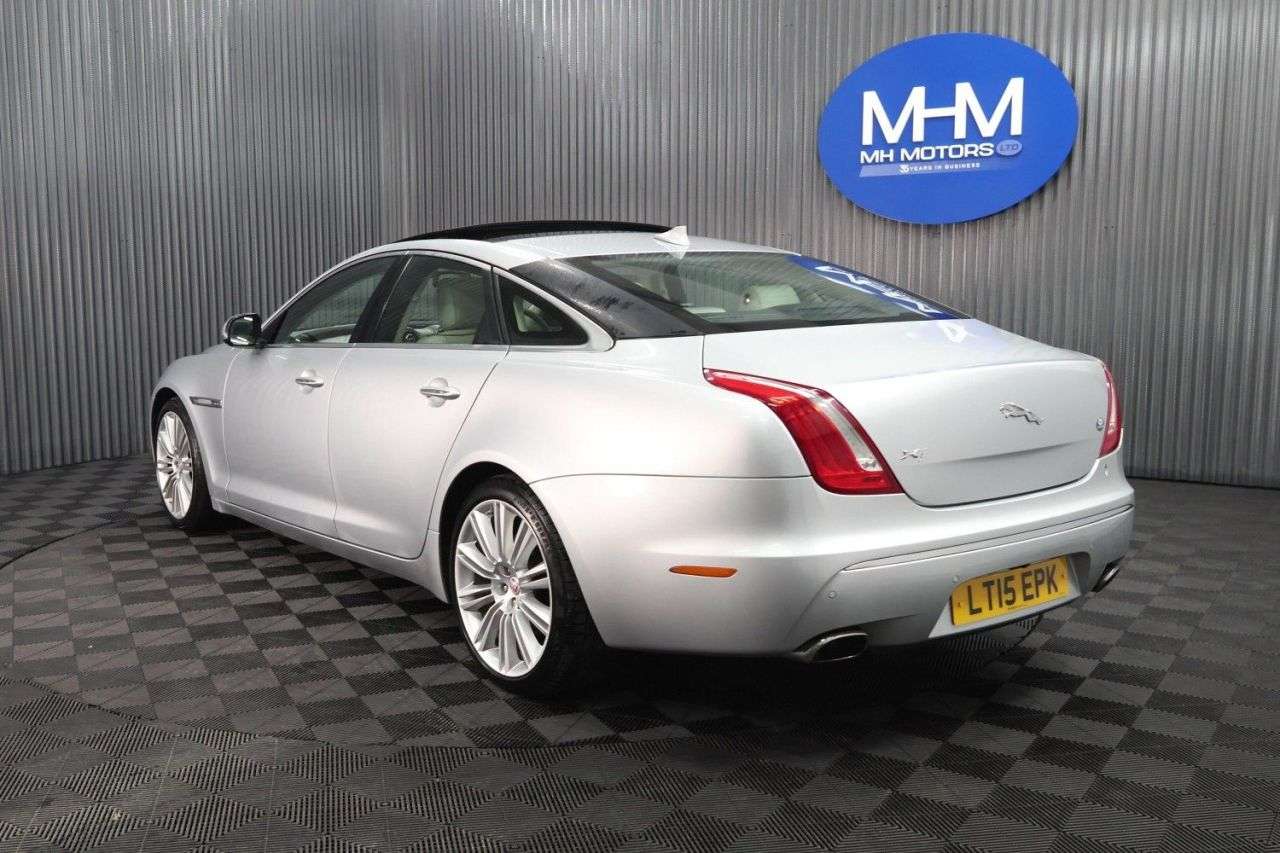 2015 JAGUAR XJ 2015 JAGUAR XJ