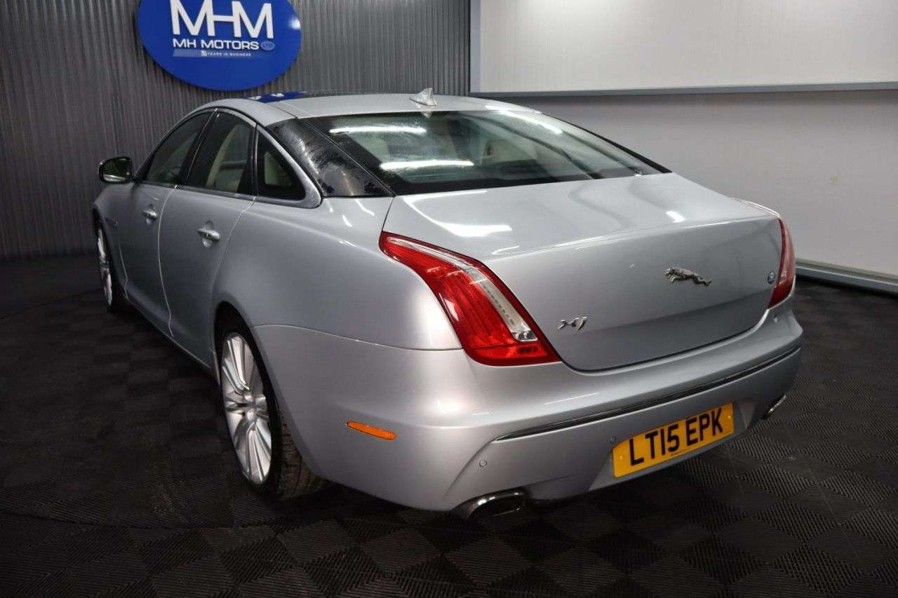 2015 JAGUAR XJ 2015 JAGUAR XJ