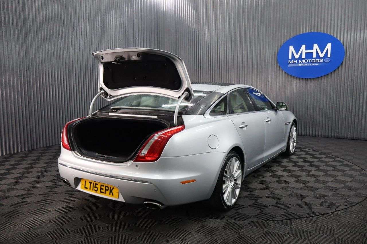 2015 JAGUAR XJ 2015 JAGUAR XJ