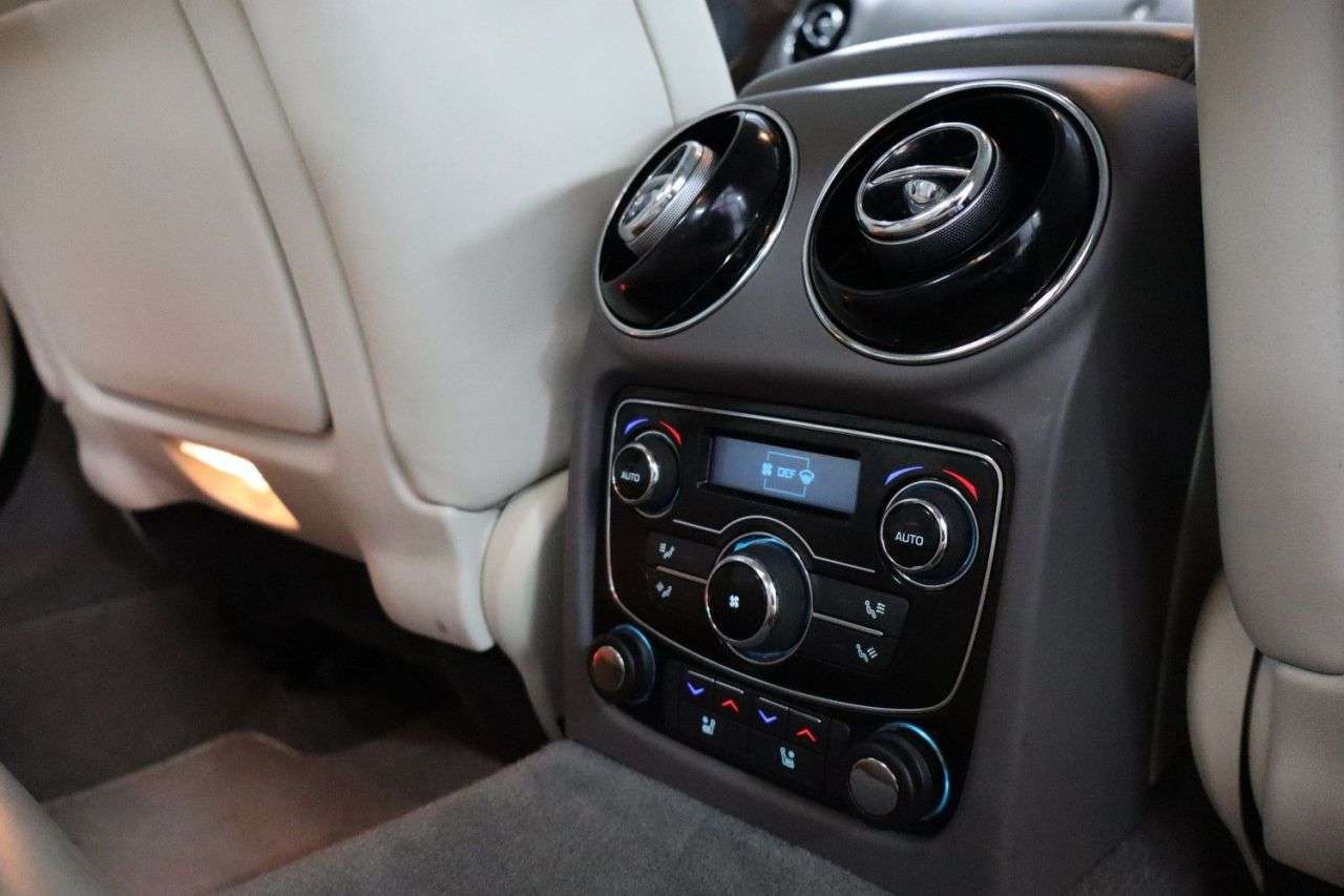 2015 JAGUAR XJ 2015 JAGUAR XJ