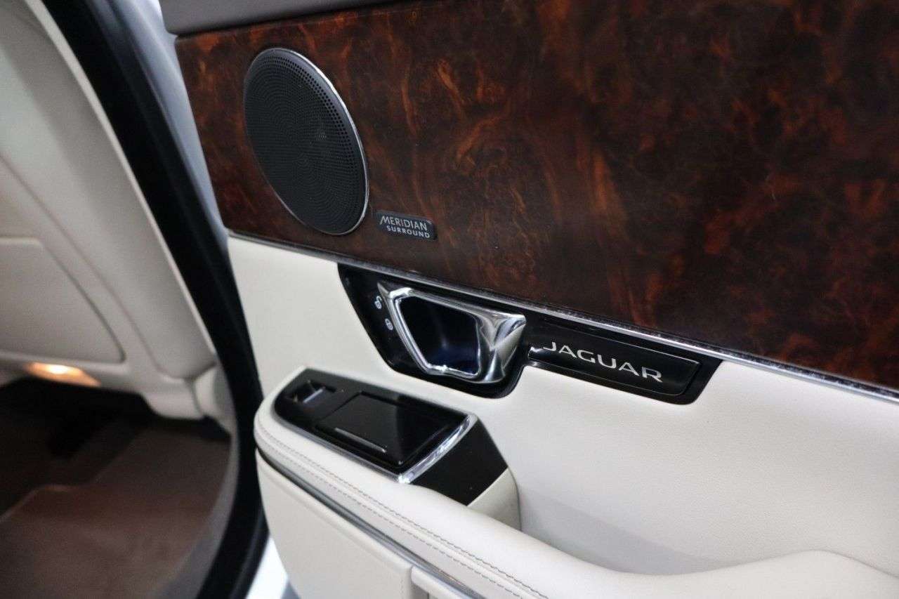 2015 JAGUAR XJ 2015 JAGUAR XJ