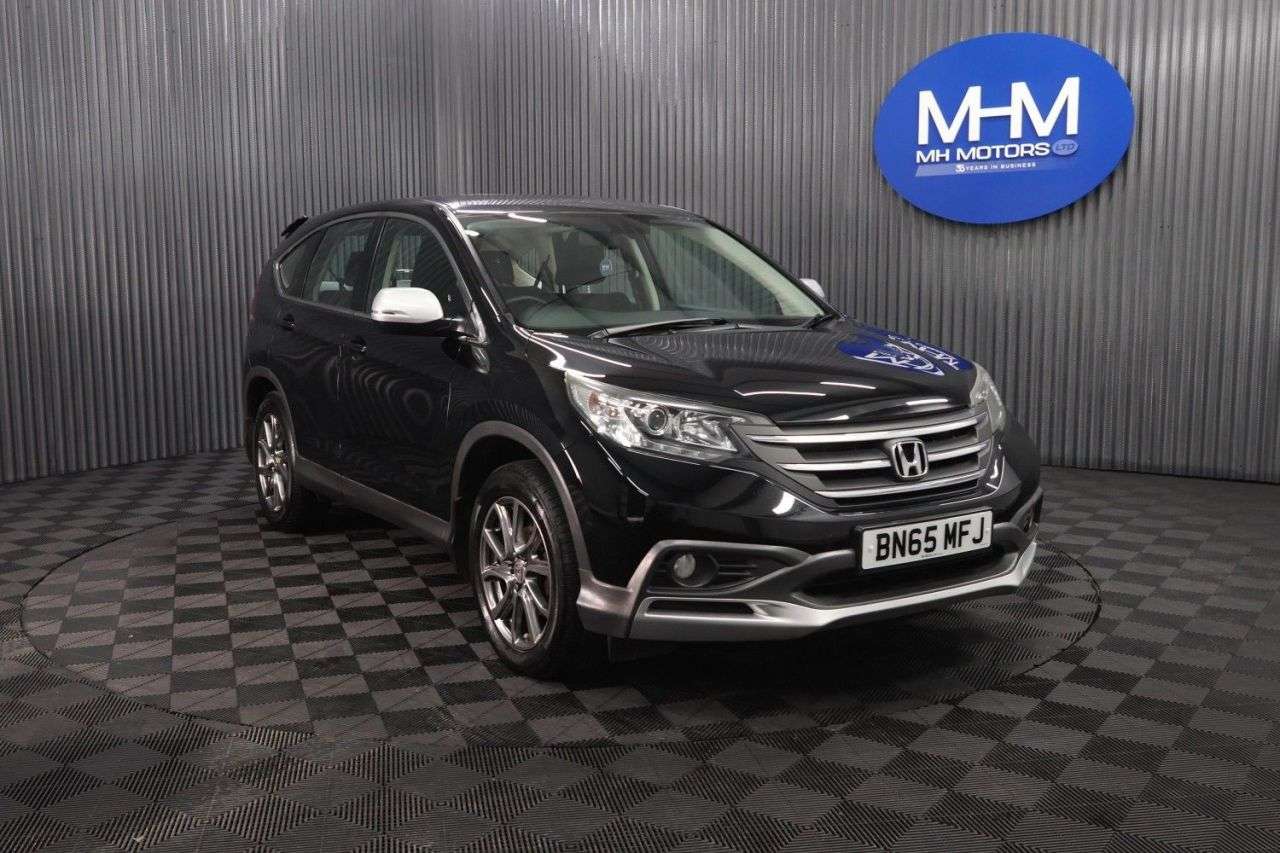 A 2015 HONDA CR-V 2.0 i-VTEC SE SUV 5dr Petrol Manual Euro 5 (s/s) (155 ps) CRUISE CONTROL / A 2015 HONDA CR-V 2.0 i-VTEC SE SUV 5dr Petrol Manual Euro 5 (s/s) (155 ps) CRUISE CONTROL /